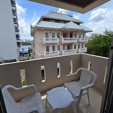 Bella Bella Riverview Bangkok Eksteriør billede