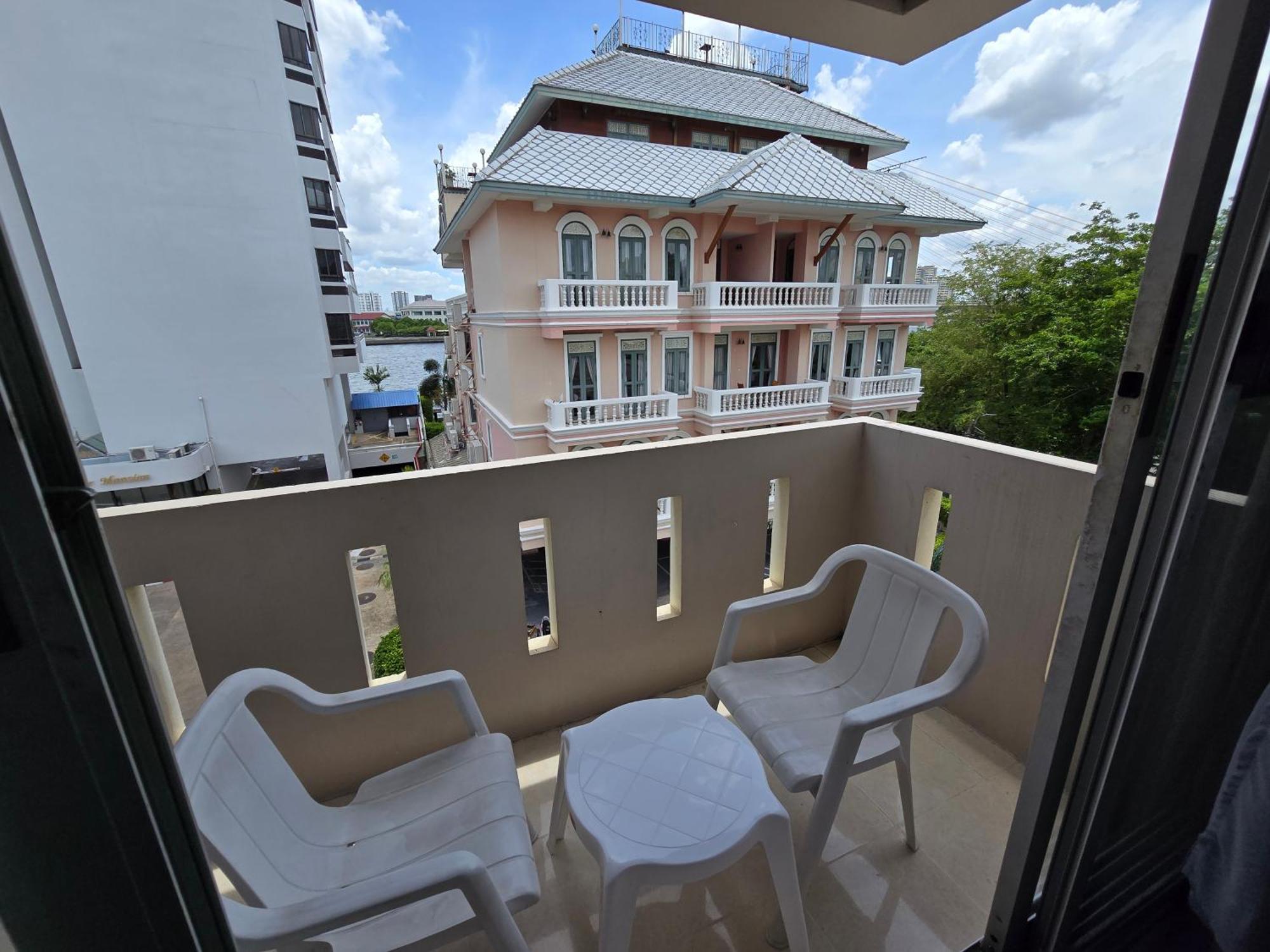 Bella Bella Riverview Bangkok Eksteriør billede