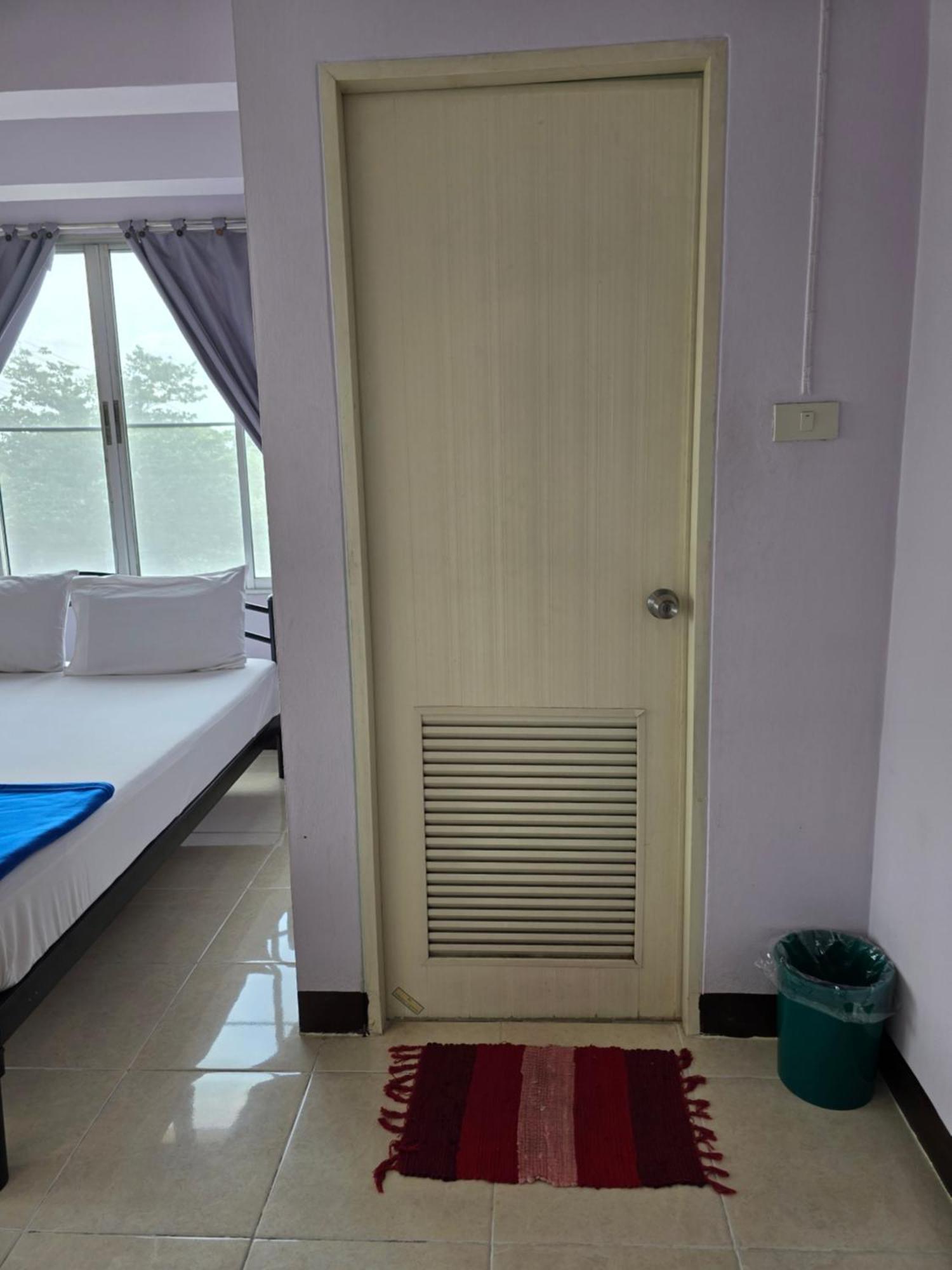 Bella Bella Riverview Bangkok Eksteriør billede